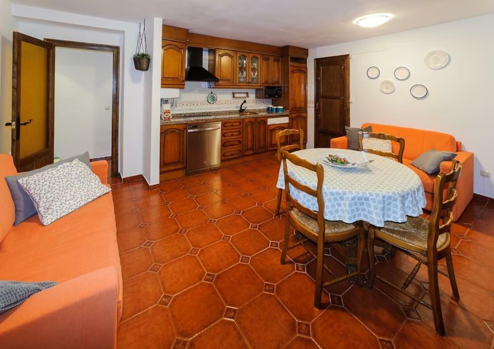 Albarracín Apartamento Portal Del Agua מראה חיצוני תמונה