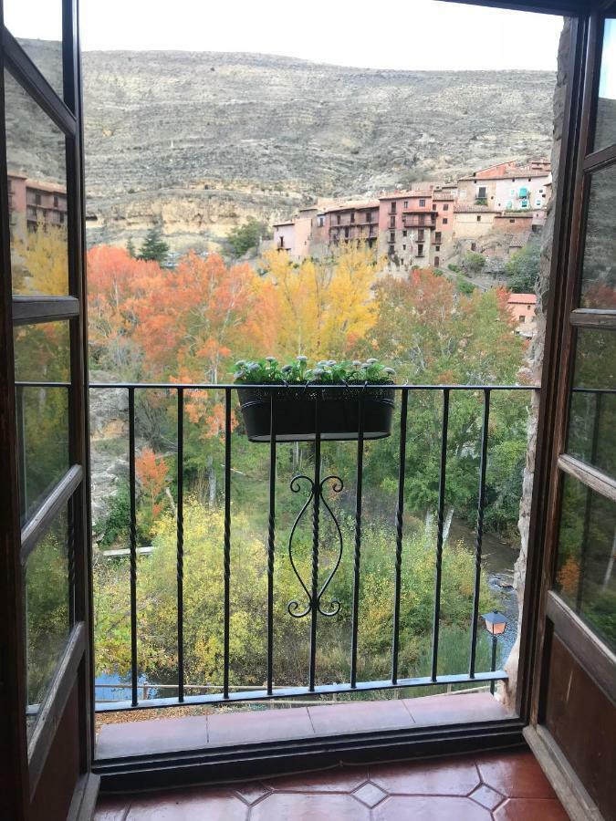 Albarracín Apartamento Portal Del Agua מראה חיצוני תמונה